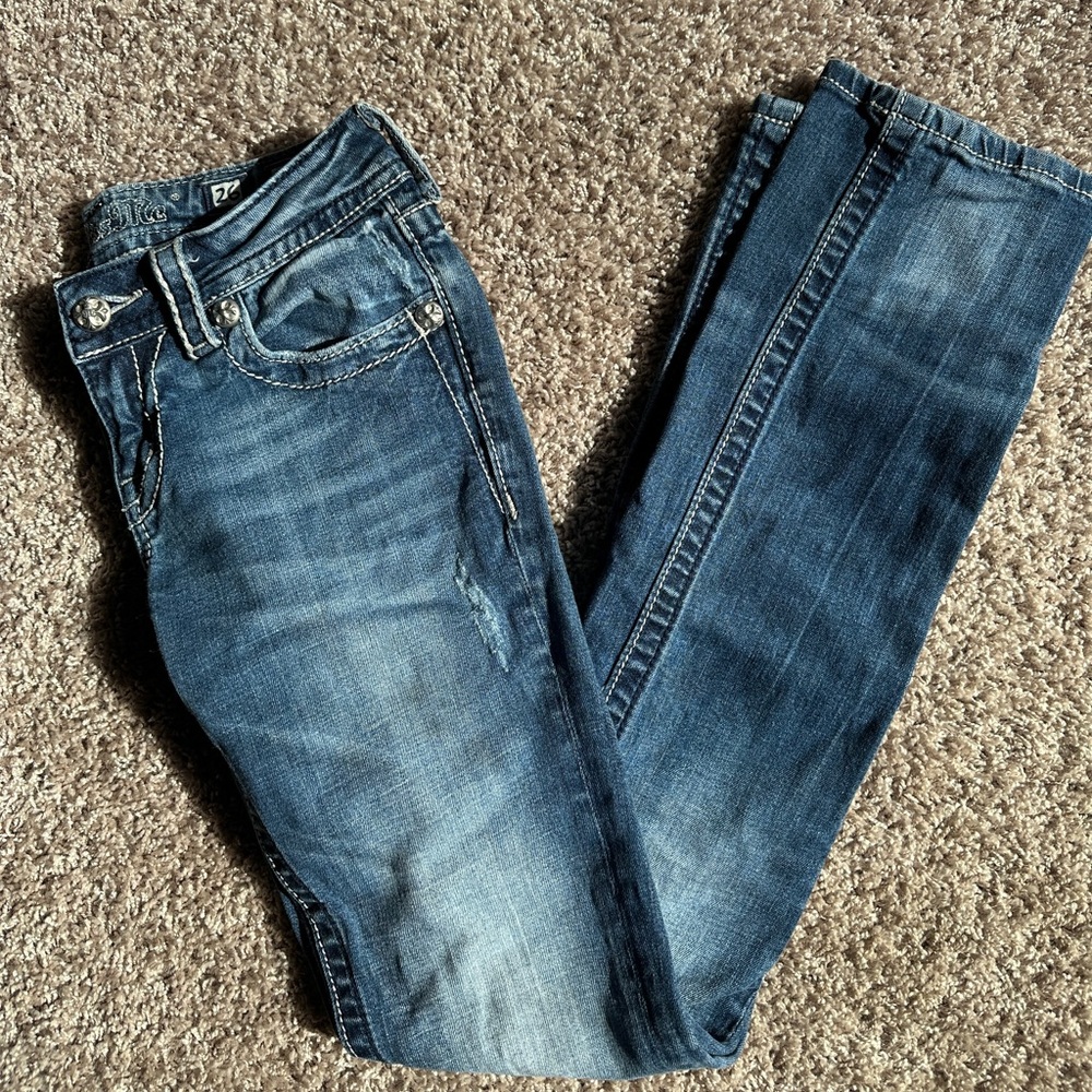 Miss Me Y2K low rise bedazzled straight jeans women’s 26 distressed jeans